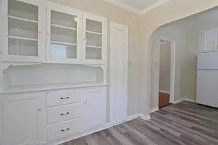 2566 Evergreen St, Sacramento, CA 95815 - Photo 18