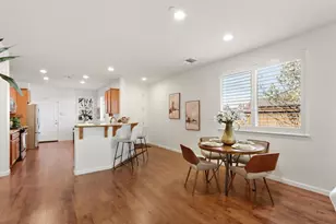 7925 Peak Forest Way, Elk Grove, CA 95757 - Photo 8