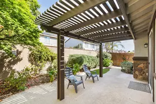 7925 Peak Forest Way, Elk Grove, CA 95757 - Photo 36