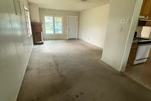 5204 62nd St, Sacramento, CA 95820 - Photo 2