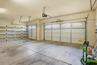 9808 Castelli Way, Elk Grove, CA 95757 - Photo 46