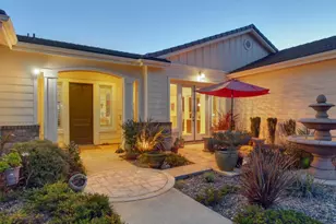 9588 Pamela St, El Dorado Hills, CA 95762 - Photo 6