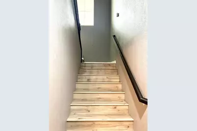 5736 Amnest Way, Sacramento, CA 95835 - Photo 12