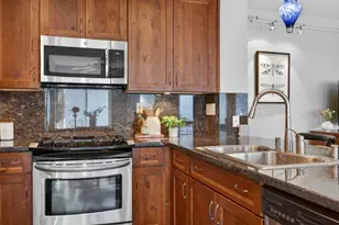 1008 Meadowbridge Dr, Folsom, CA 95630 - Photo 12