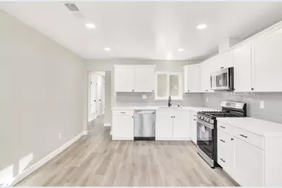 1900 Ellison Drive, Modesto, CA 95355 - Photo 6