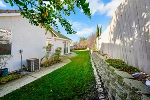 164 Bridgeway Ct, Roseville, CA 95678 - Photo 32