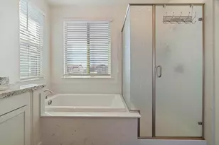 1032 W Sebaga St, Roseville, CA 95747 - Photo 34