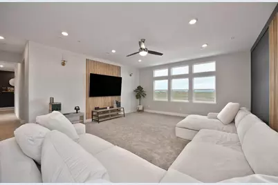 1136 Wadsworth Drive, Roseville, CA 95747 - Photo 34