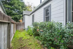 9695 Kent St, Elk Grove, CA 95624 - Photo 70
