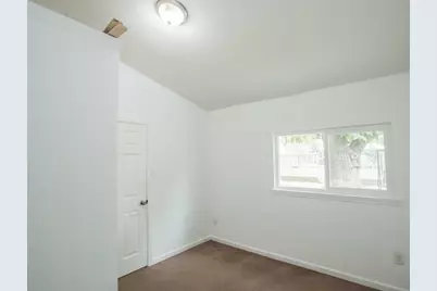 9695 Kent Street, Elk Grove, CA 95624 - Photo 32