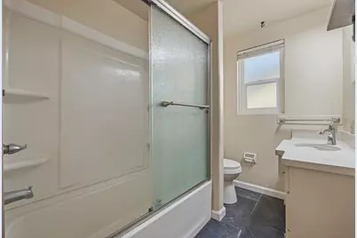 2404 Bristol Avenue, Stockton, CA 95204 - Photo 14