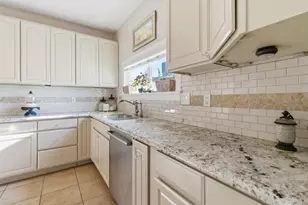 2221 Kensington Way, Stockton, CA 95204 - Photo 26