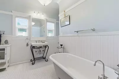 2221 Kensington Way, Stockton, CA 95204 - Photo 18