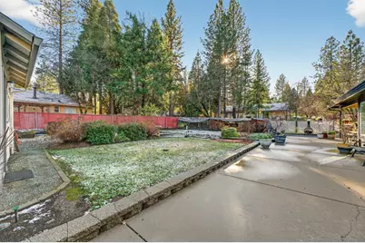 6140 Shad Way, Pollock Pines, CA 95726 - Photo 30