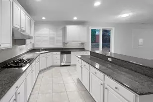 1777 Orvietto Dr, Roseville, CA 95661 - Photo 24