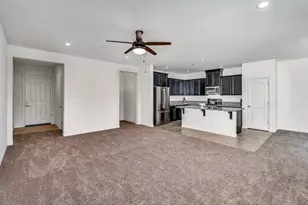 860 Fritz Dr, Los Banos, CA 93635 - Photo 6