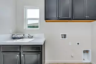 860 Fritz Dr, Los Banos, CA 93635 - Photo 30