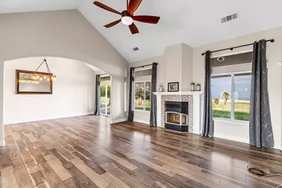 22090 Arburua Road, Los Banos, CA 93635 - Photo 14