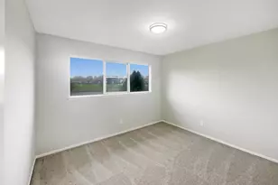 8255 Oahu Dr, Fair Oaks, CA 95628 - Photo 16