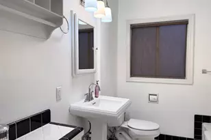 1065 6th Ave, Sacramento, CA 95818 - Photo 4