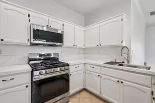 7775 Dersingham Dr, Sacramento, CA 95829 - Photo 14