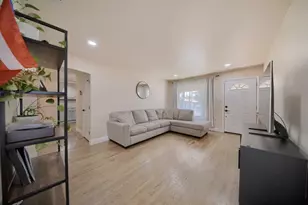 604 Westacre Rd, West Sacramento, CA 95691 - Photo 8