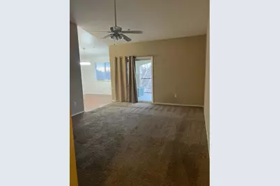 565 Peerless Way #302, Tracy, CA 95376 - Photo 4