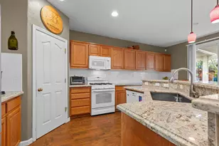 31 Arches Cir, Sacramento, CA 95835 - Photo 14