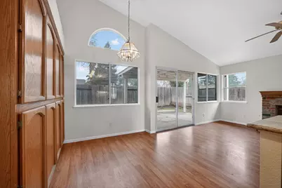 8425 Morning Skye Way, Antelope, CA 95843 - Photo 16