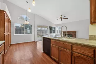 8425 Morning Skye Way, Antelope, CA 95843 - Photo 14