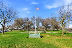 408 W Vine St, Lodi, CA 95240 - Photo 32