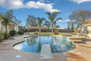 25568 N Hwy 99, Acampo, CA 95220 - Photo 36