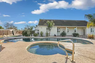 25568 N Hwy 99, Acampo, CA 95220 - Photo 38