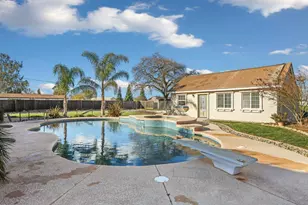 25568 N Hwy 99, Acampo, CA 95220 - Photo 4