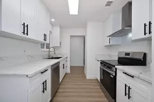 57 Kennelford Cir, Sacramento, CA 95823 - Photo 38