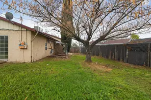 379 E 22nd St, Tracy, CA 95376 - Photo 14