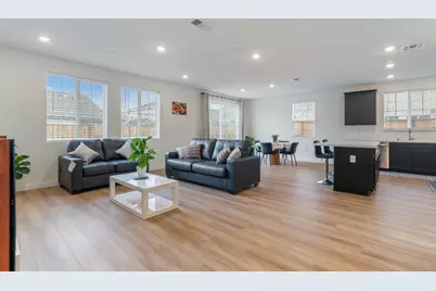 8462 Kissa Circle, Elk Grove, CA 95757 - Photo 4
