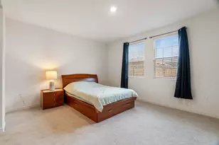 8462 Kissa Cir, Elk Grove, CA 95757 - Photo 10