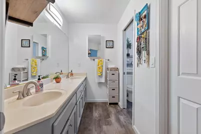 2401 Mountain Quail Way, Modesto, CA 95355 - Photo 20