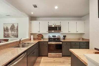 2401 Eilers Lane #102, Lodi, CA 95242 - Photo 10