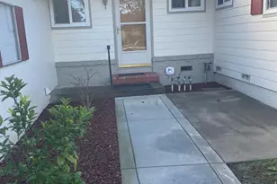 130 W Loretta Ave, Stockton, CA 95207 - Photo 4