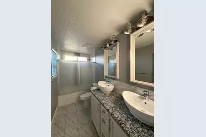 2220 Bridgeton Way, Stockton, CA 95212 - Photo 18