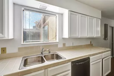 10556 Olson Drive, Rancho Cordova, CA 95670 - Photo 18