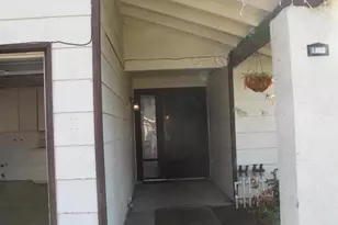 6060 Seyferth Way, Sacramento, CA 95823 - Photo 4
