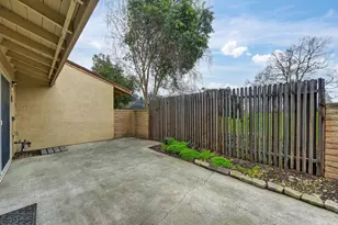 203 W El Dorado Dr, Woodland, CA 95695 - Photo 2