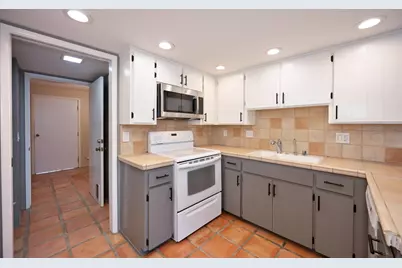 203 W El Dorado Drive, Woodland, CA 95695 - Photo 22