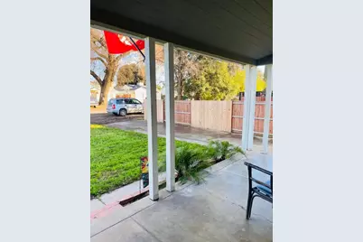 1321 Vernon Avenue, Modesto, CA 95351 - Photo 2