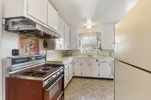 2253 24th Ave, Sacramento, CA 95822 - Photo 14
