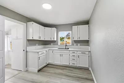 1099 Grand Avenue, Olivehurst, CA 95961 - Photo 10