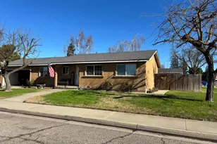 9852 Margaret Ct, Delhi, CA 95315 - Photo 4